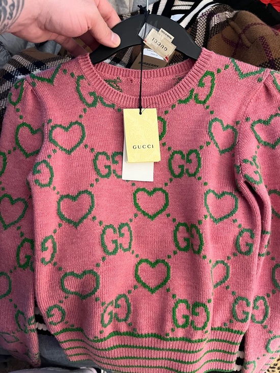 Gucci Sweaters - Gucci Pink Knit Sweater with Green GG & Heart Jacquard